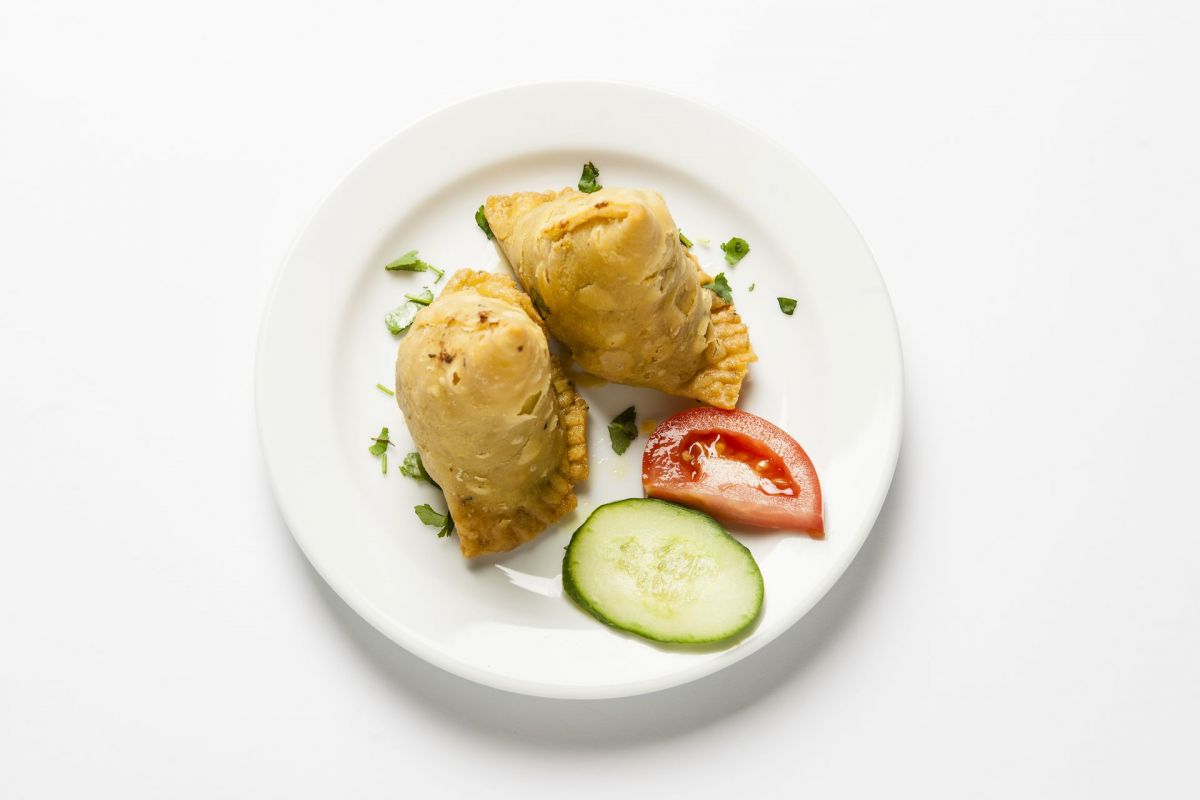 Vegetable samosa (2pcs)
